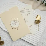 Elegant Quinceanera Invitations That Shine - Image 2