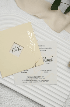 Customizable Wedding Invitations For Elegant Weddings