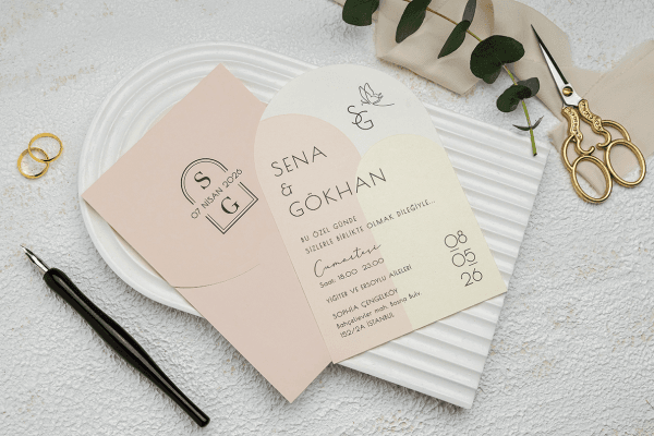 Elegant Sweet 16 invitation Design for Special Moments - Image 2