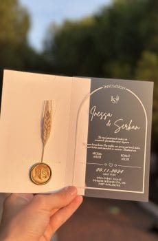 acrylic wedding invitations card and transparent quinceañera invitations with modern design