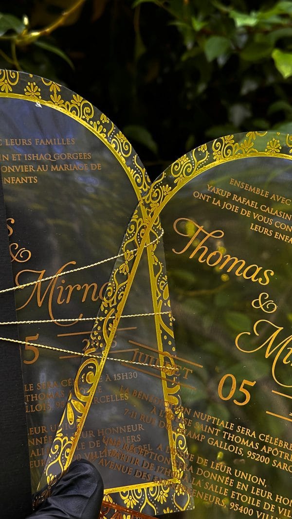 luxurious gold edge invitation card for wedding with delicate details