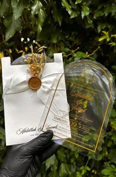 Minimalist Wax seal Invitation for Wedding
