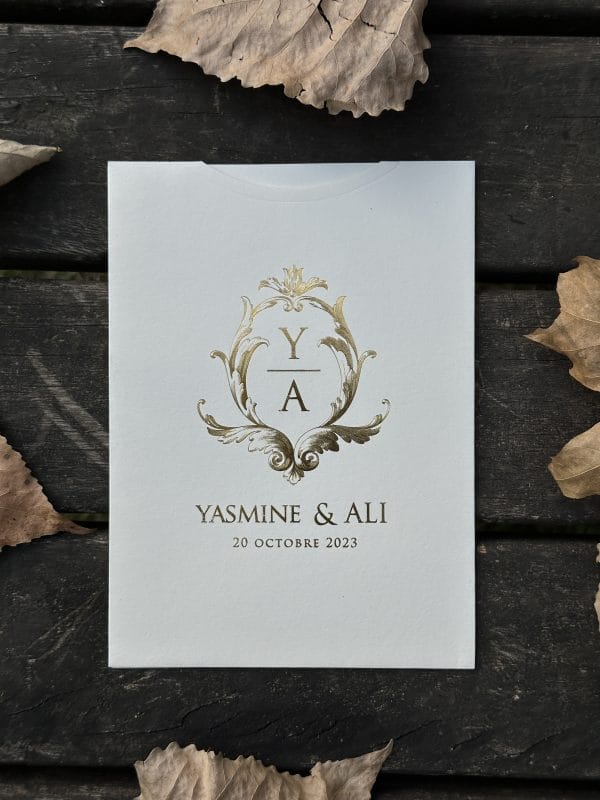 quinceañera invitations with premium finish and modern layout