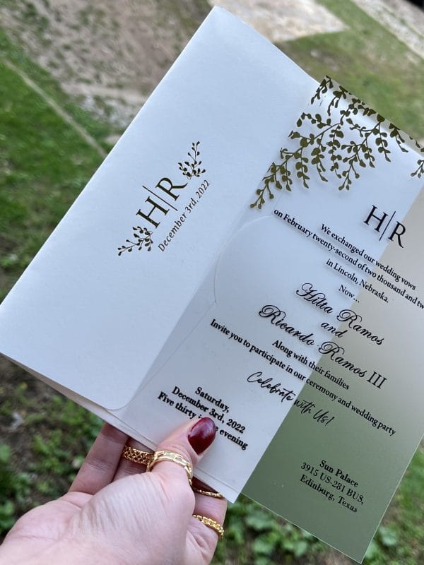 quinceañera invitations with premium finish and modern layout