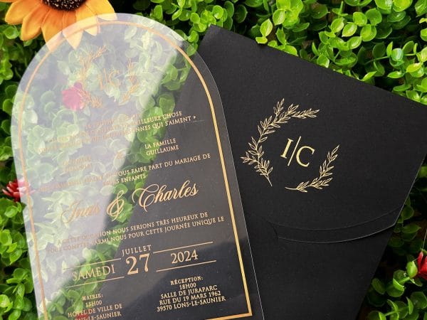 quinceañera invitations with premium finish and modern layout