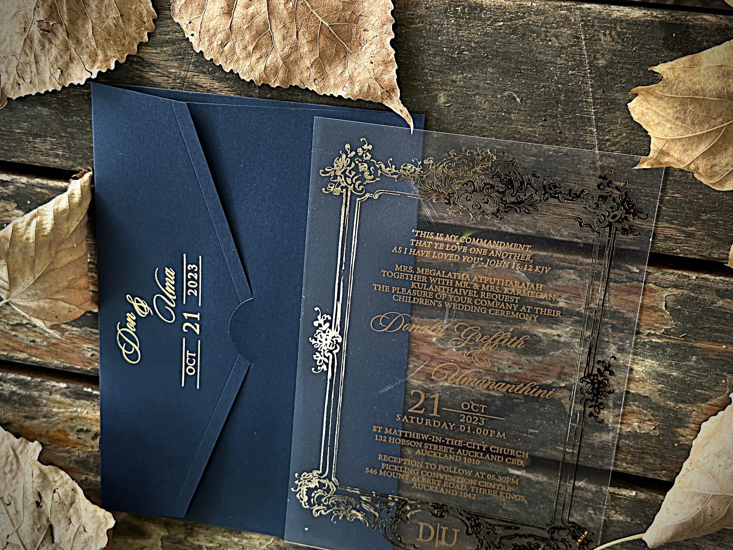 quinceañera invitations with premium finish and modern layout