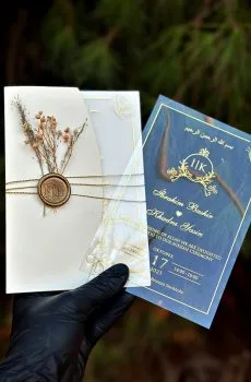 Acrylic Wedding Invitation with Wax Seal – Elegant Clear Card