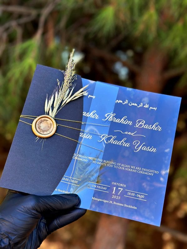 Acrylic Clear Wedding Invitation – Minimalist Clear Card with Gold Foil - Image 5