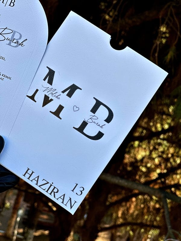 Personalized Wedding Invitation – Arch Shape, White Pocket Envelope - Image 3