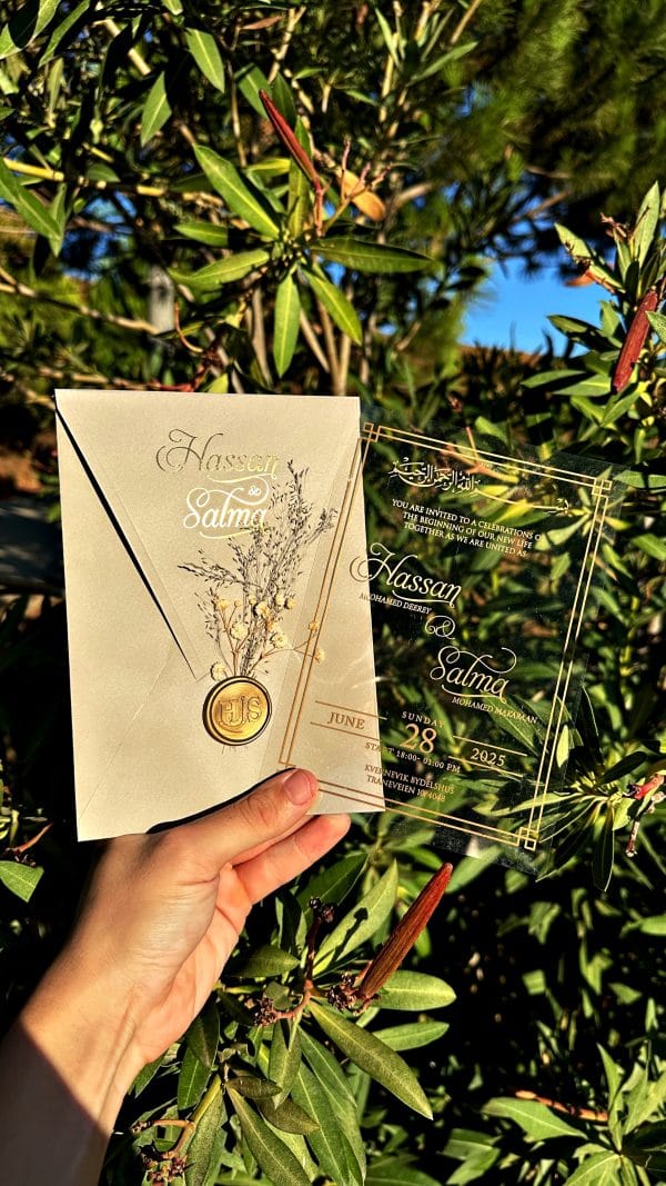 Transparent Acrylic Wedding Invitation – Elegant Gold Foil Clear Design